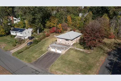 10 Jeanette Road, Danbury, CT 06811 - Photo 5