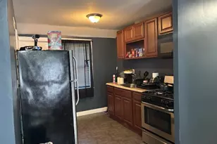 880 Pearl Harbor St, Bridgeport, CT 06610 - Photo 15