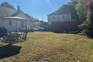 880 Pearl Harbor St, Bridgeport, CT 06610 - Photo 27