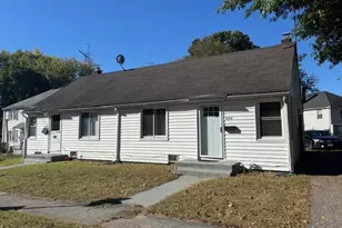 880 Pearl Harbor St, Bridgeport, CT 06610 - Photo 3