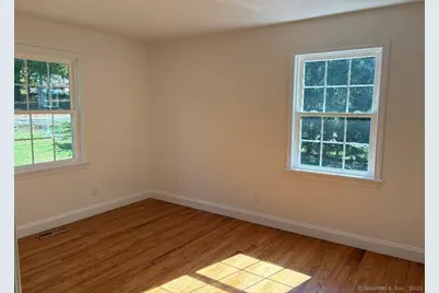 14 Clayton Road, Danbury, CT 06811 - Photo 9