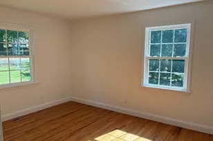 14 Clayton Rd, Danbury, CT 06811 - Photo 9