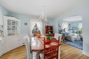 102 Waverly St, Waterbury, CT 06710 - Photo 5