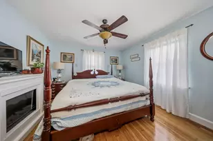 102 Waverly St, Waterbury, CT 06710 - Photo 17