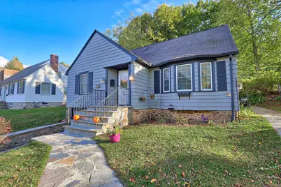 102 Waverly Street, Waterbury, CT 06710 - Photo 1