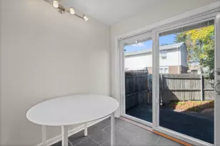 466 Middletown Ave, New Haven, CT 06513 - Photo 15