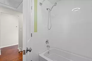 466 Middletown Ave, New Haven, CT 06513 - Photo 29