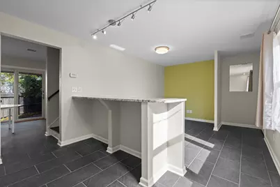 466 Middletown Avenue #APT 8, New Haven, CT 06513 - Photo 9