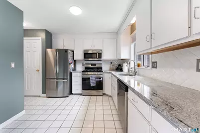 114 Candlewood Drive #114, Enfield, CT 06082 - Photo 5