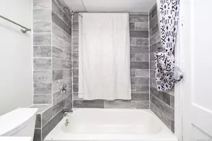243 Pond St, New Britain, CT 06051 - Photo 13
