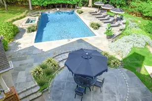 177 Long Close Rd, Stamford, CT 06902 - Photo 37