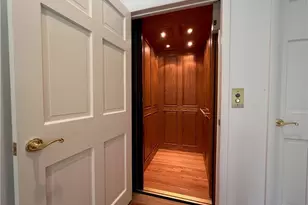 177 Long Close Rd, Stamford, CT 06902 - Photo 31