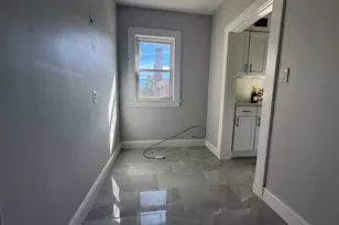 677 Boston Ave, Bridgeport, CT 06610 - Photo 15