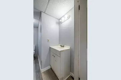 22 Lakeview Street, East Hampton, CT 06424 - Photo 27