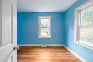 22 Lakeview St, East Hampton, CT 06424 - Photo 9