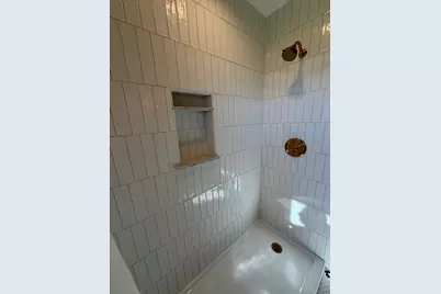 200 North Main Street, East Granby, CT 06026 - Photo 21