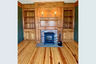 200 North Main Street, East Granby, CT 06026 - Photo 15