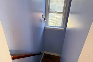 498 Hawley Ave, Bridgeport, CT 06606 - Photo 9