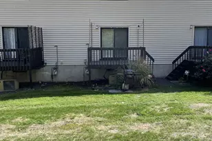 140 Thompson St, East Haven, CT 06513 - Photo 3