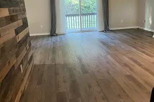 140 Thompson St, East Haven, CT 06513 - Photo 13