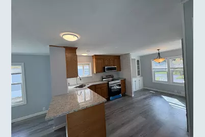 125 Thunderbird Drive, Naugatuck, CT 06770 - Photo 7