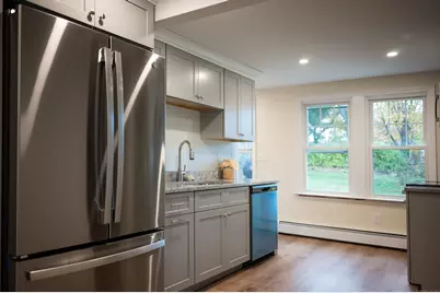 10 Eli Yale Terrace, Branford, CT 06405 - Photo 7