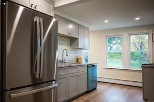 10 Eli Yale Terrace, Branford, CT 06405 - Photo 7