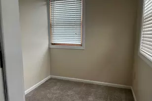 21 Prospect St, Torrington, CT 06790 - Photo 7