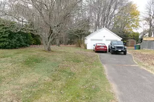 20 Evergreen Rd, Cromwell, CT 06416 - Photo 5