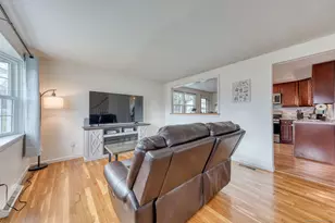 267 Reed Ave, Windsor Locks, CT 06096 - Photo 9