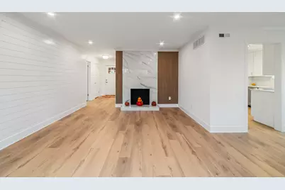 89 Heritage Village #D, Southbury, CT 06488 - Photo 7