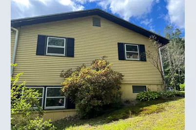 19 Vickers Road, New Hartford, CT 06057 - Photo 3