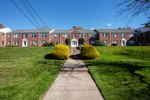 1006A Trout Brook Dr, West Hartford, CT 06119 - Photo 23