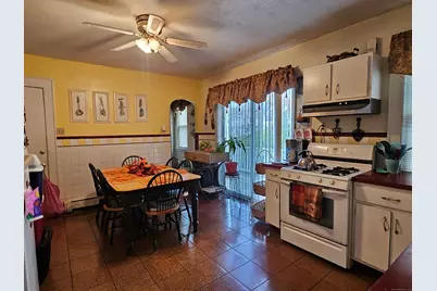 566 Wood Avenue, Bridgeport, CT 06604 - Photo 3