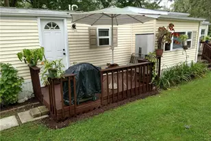 146 Pocono Point Rd, Danbury, CT 06810 - Photo 9