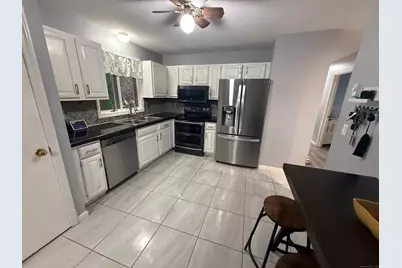 147 Sprucedale Drive, Waterbury, CT 06706 - Photo 7