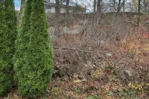 147 Sprucedale Dr, Waterbury, CT 06706 - Photo 33