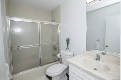 109 Harbour Close #109, New Haven, CT 06519 - Photo 13