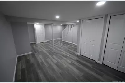 474 Chestnut Hill Avenue, Waterbury, CT 06704 - Photo 11