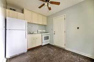 23 Baird Ct, Stratford, CT 06614 - Photo 11