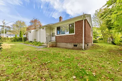 23 Baird Court #23, Stratford, CT 06614 - Photo 3