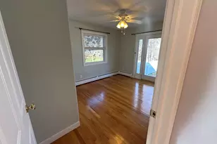 94 Mohawk Dr, Wallingford, CT 06492 - Photo 9