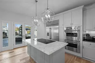 372 Maple Ave, Old Saybrook, CT 06475 - Photo 9