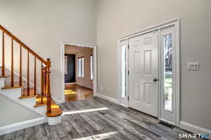 84 Chelsea Ct, Orange, CT 06477 - Photo 25