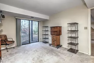 70 Woodfield Rd, Woodbridge, CT 06525 - Photo 31