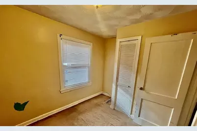 136 Rock Creek Road, New Haven, CT 06515 - Photo 7