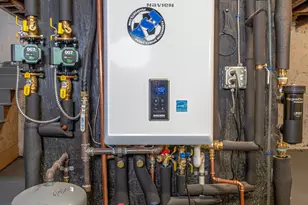 100 Ridgefield Ave, Waterbury, CT 06705 - Photo 29