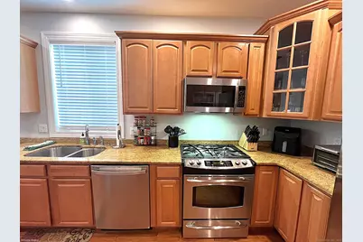 11 Cobble Court, Farmington, CT 06085 - Photo 13