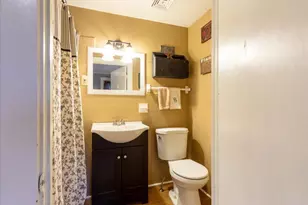 5 Spier Ave, Enfield, CT 06082 - Photo 9