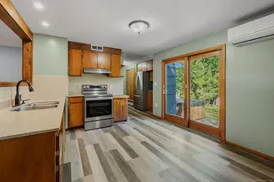 84 Camp St, Middletown, CT 06457 - Photo 7